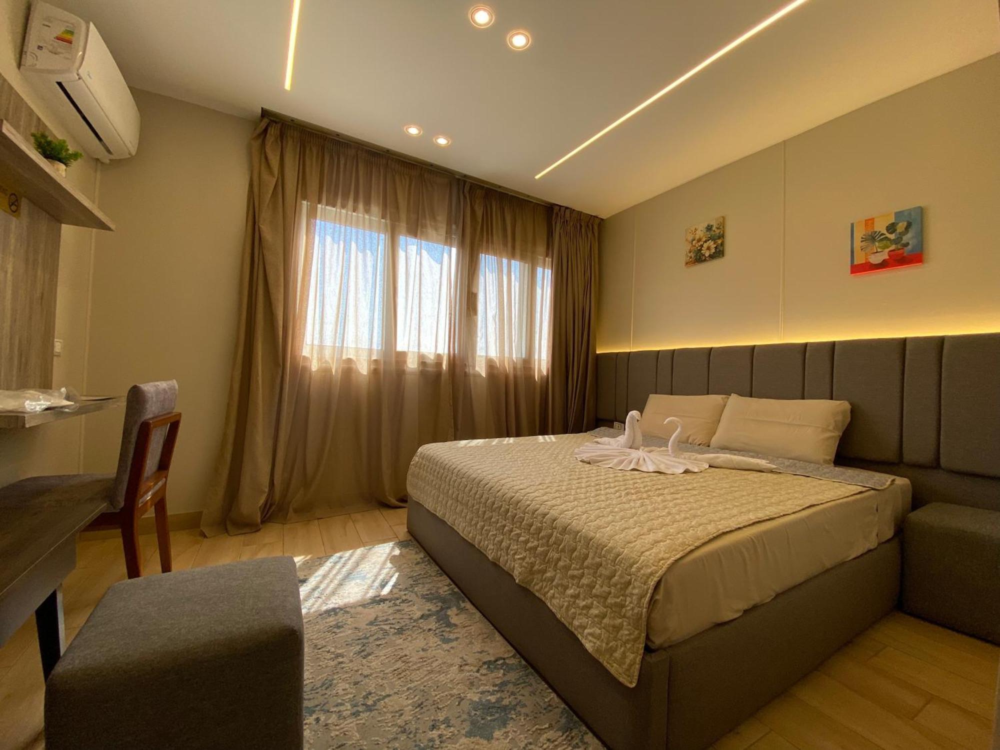 Holy Sheet Plus Cairo Exterior photo