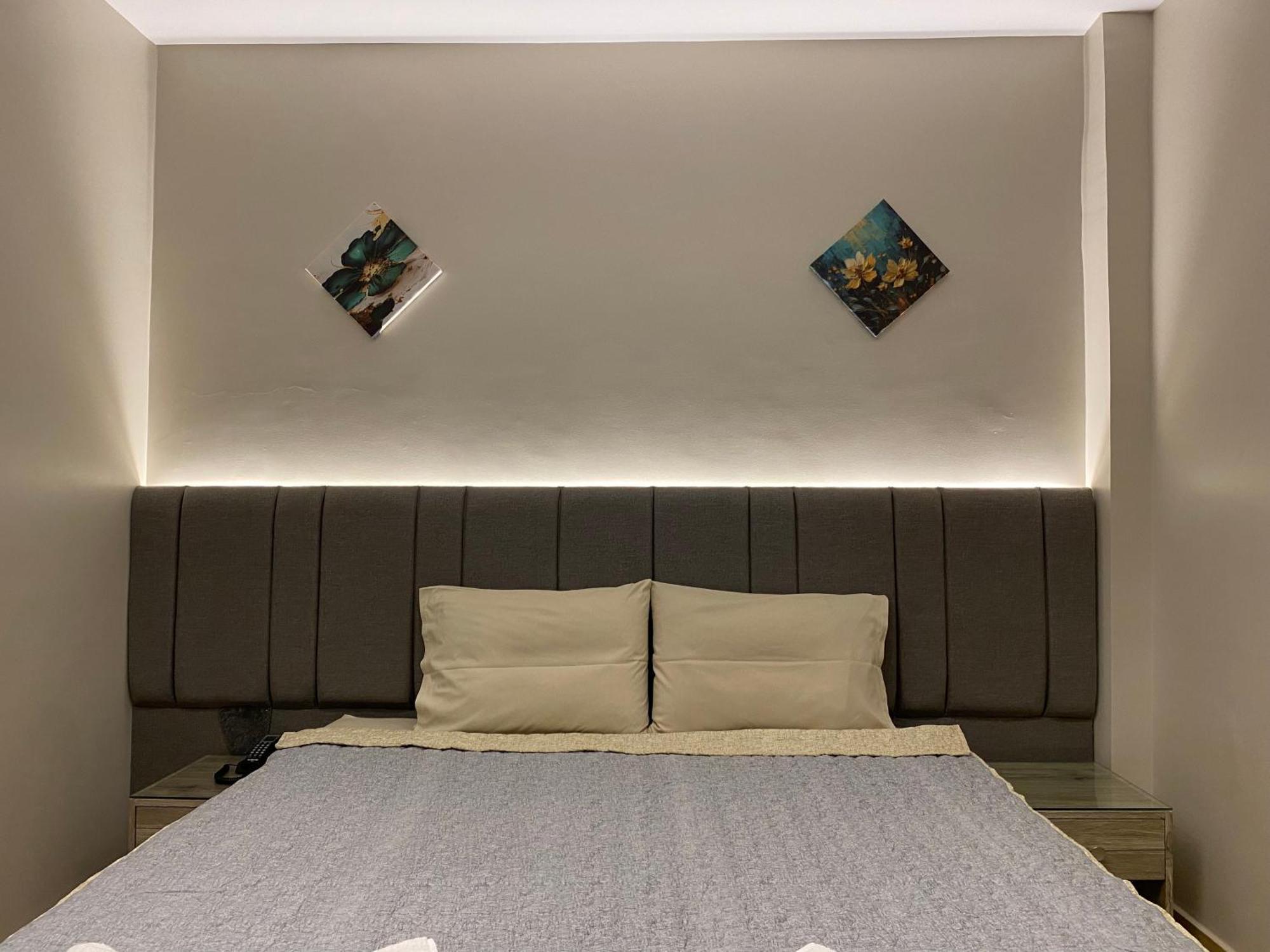 Holy Sheet Plus Cairo Exterior photo
